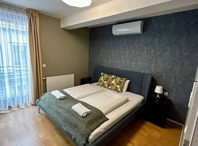 Paulay Free Parking Luxury Design With Terazze * Будапешт